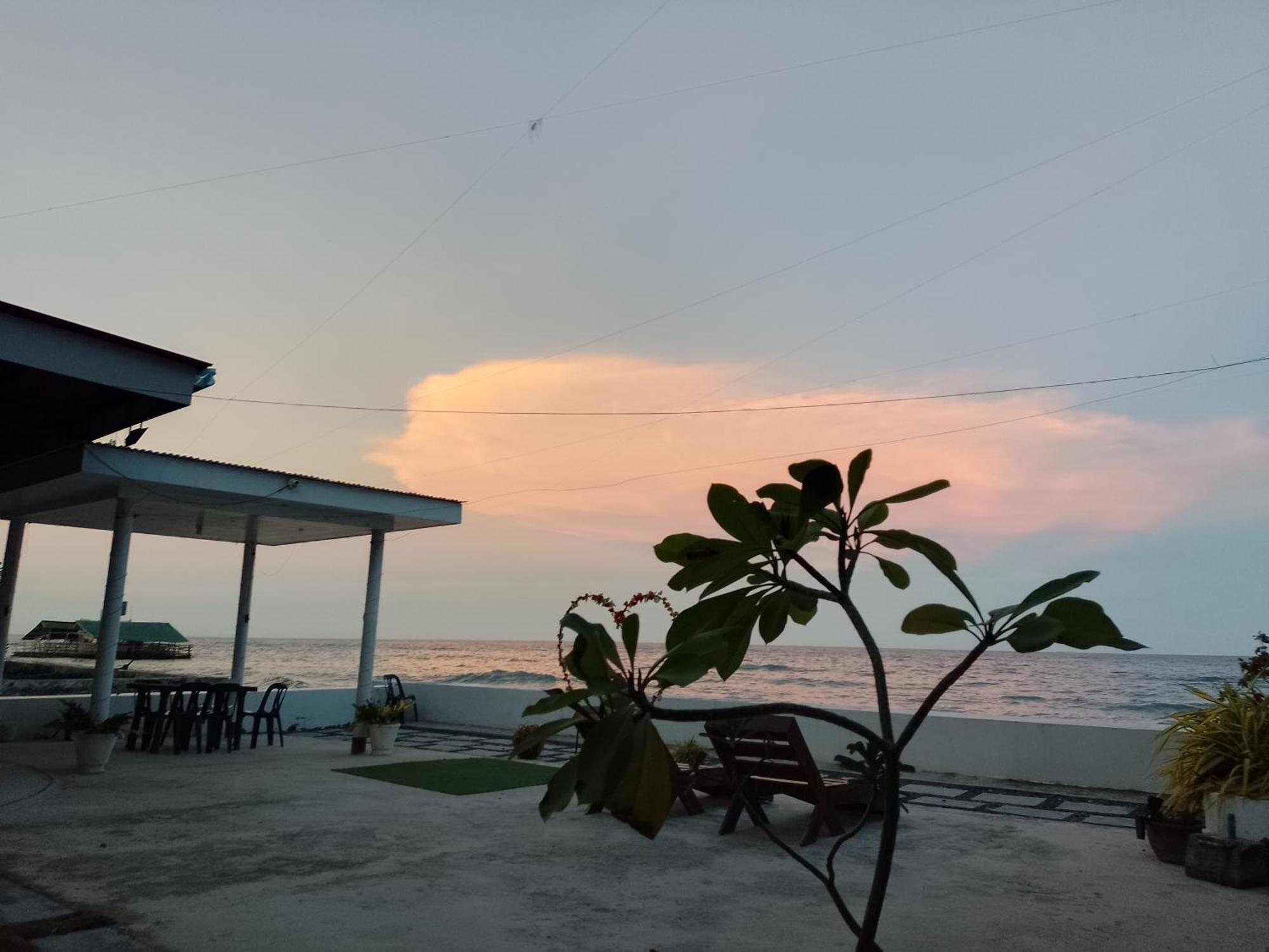 Angler's Hub&Resort Oslob Exterior foto